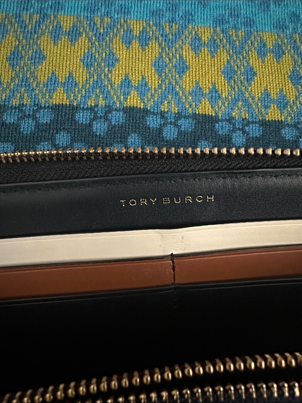 Tory Burch Black Pebbled Zip Continental Leather Wristlet Wallet - Picture 2 of 7